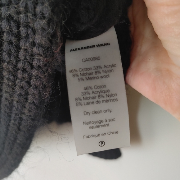 T by Alexander Wang Chunky Mohair Asymmetrical Sweater Size XS - Picture 8 of 9